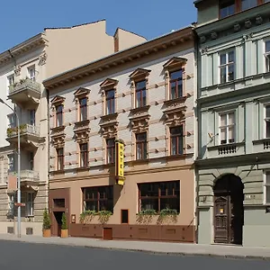 zkontrolujte dostupnost